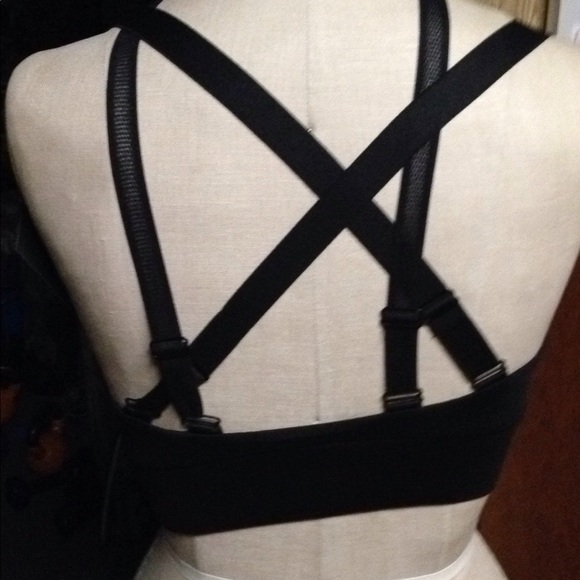 Michi Reigne bra black NWT size M - Picture 6 of 7